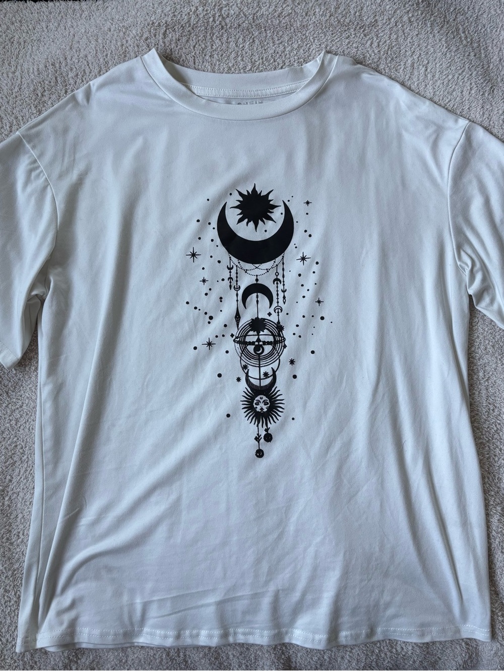 Shein Oversized White Short-Sleeve Graphic Tee with Celestial Design